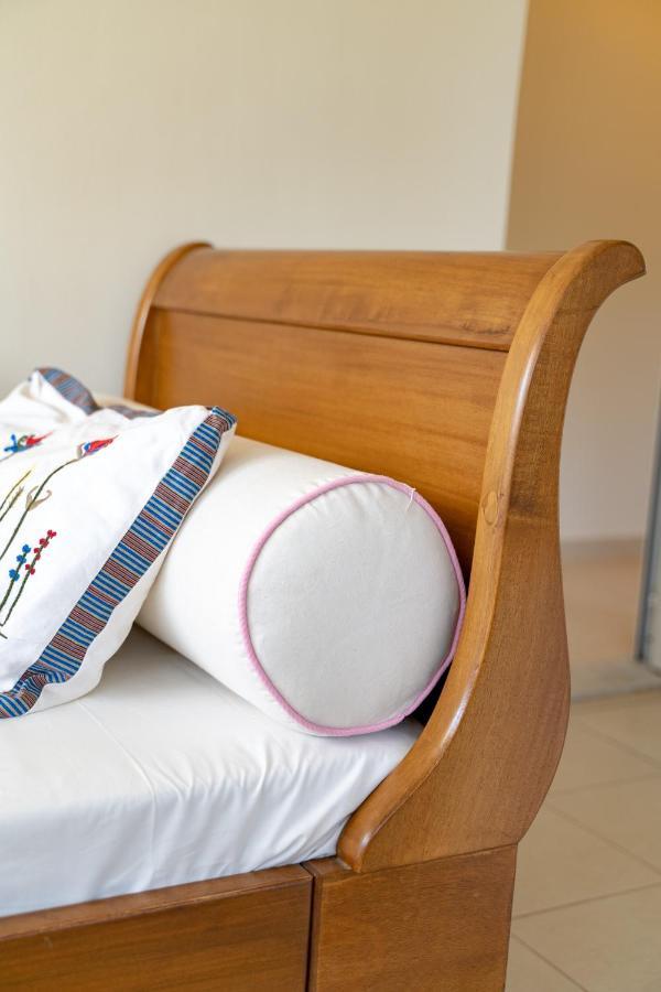 Koropi 3 Bedroom Apartment 4 Pers Εξωτερικό φωτογραφία